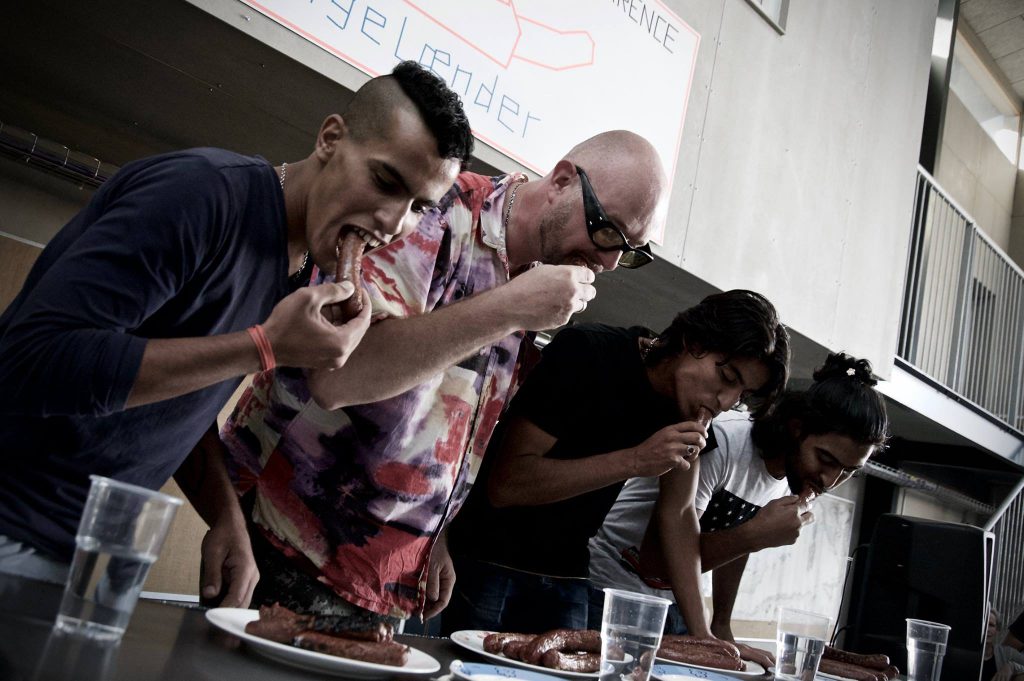 hot_dog_eaters_fullforce